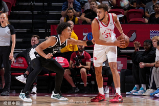 邵佳一执掌国足3把火：体能、纪律、数据，混日子球员的好日子到头了！